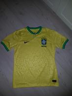 Brazilie heren voetbalshirt in size medium, Ophalen of Verzenden, Zo goed als nieuw, Shirt