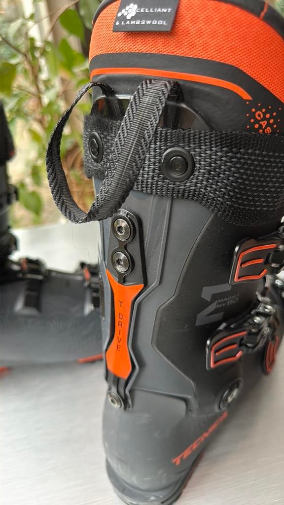 Tecnica Mach1 110MV - 4 dagen gebruikt, Sport en Fitness, Skiën en Langlaufen, 160 tot 180 cm, Schoenen, Zo goed als nieuw, Ophalen
