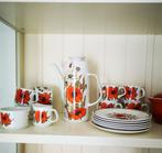Vintage  theeservies jaren 70, Huis en Inrichting, Ophalen of Verzenden, Overige stijlen
