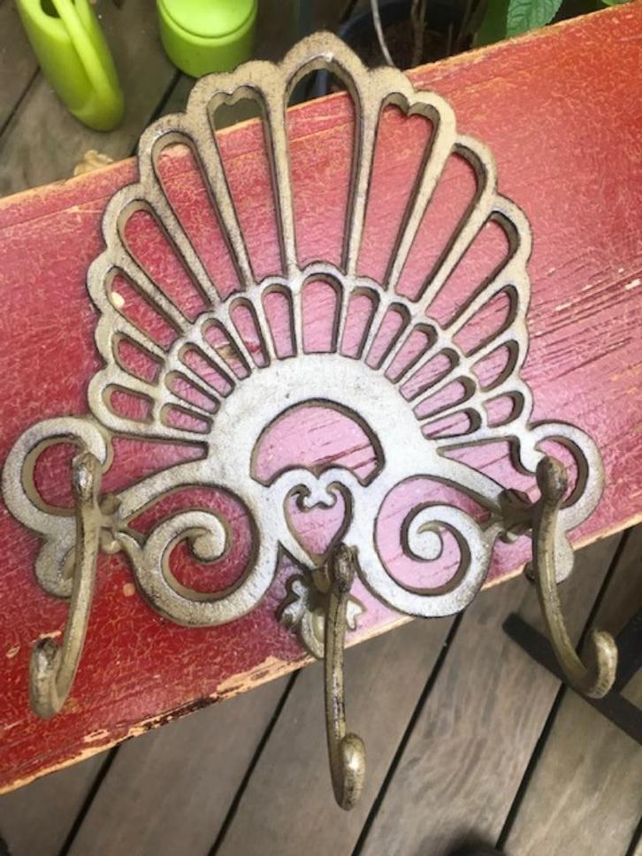 prachtige gietijzeren kapstok, Huis en Inrichting, Woonaccessoires | Kapstokken, Zo goed als nieuw, Wandkapstok, Minder dan 100 cm