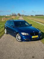 BMW E91 330d | LCI | Le Mans Blue | M-Pakket |, Auto's, BMW, Automaat, Achterwielaandrijving, 1800 kg, 2993 cc
