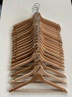 20 houten kledinghangers Ikea, Kleding | Dames, Kledinghangers, Ophalen of Verzenden, Zo goed als nieuw, Hout