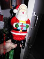 KUNSTSTOF KERSTMAN EN KERSTBOOM  MET INSTEEK PIN GRATIS, Ophalen, Zo goed als nieuw