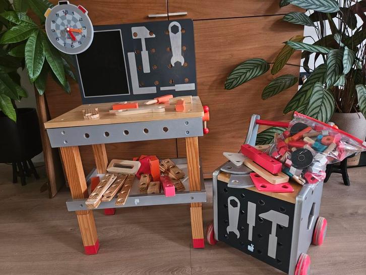 Janod Kinder Werkbank & Gereedschapswagen Hout, Kinderen en Baby's, Speelgoed | Speelkeukens, Zo goed als nieuw, Speelkeuken-accessoire