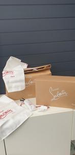 Christian Louboutin doos, Ophalen of Verzenden, Gedragen
