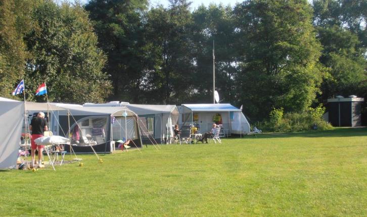 seizoenplaats, Vakantie, Campings, Landelijk, Huisdier toegestaan, Internet, Speeltuin, Tuin, Tv, Wasmachine, Zwembad