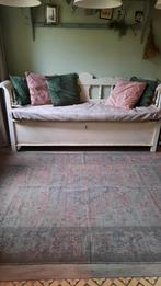 Prachtig Vloerkleed - Sleetse Tinten, Rood, Gebruikt, 150 tot 200 cm, Vintage