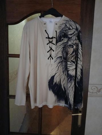 Polo shirt met leeuwen print met lange mouwen ( NIEUW) beschikbaar voor biedingen