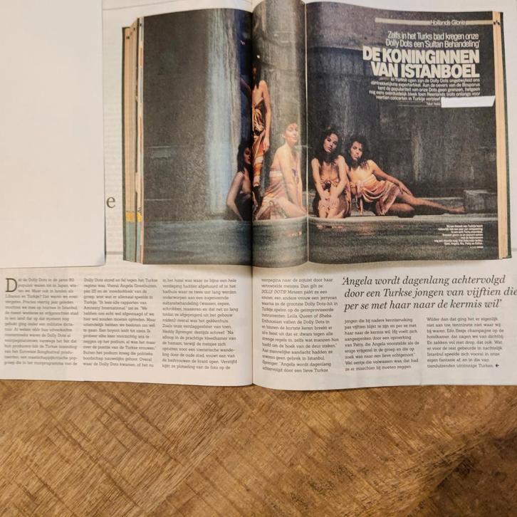 Dolly Dots 40 jaar geleden Tournee Istanbul Artikel knipsel, Verzamelen, Tijdschriften, Kranten en Knipsels, Knipsel(s), Buitenland