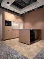 Moderne koraal keuken met eiland, Ophalen, Overige kleuren, Overige typen, Nieuw