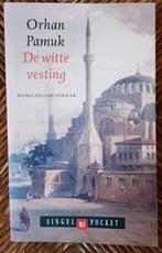 De witte vesting - Orhan Pamuk - Ottomaanse rijk - IGST, Boeken, Ophalen of Verzenden, Gelezen, Orhan Pamuk, Wereld overig
