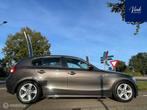 BMW 1-serie 116i High Executive | Xenon | Schuifdak | LM Vel, Auto's, Achterwielaandrijving, Gebruikt, Huisgarantie, 4 cilinders