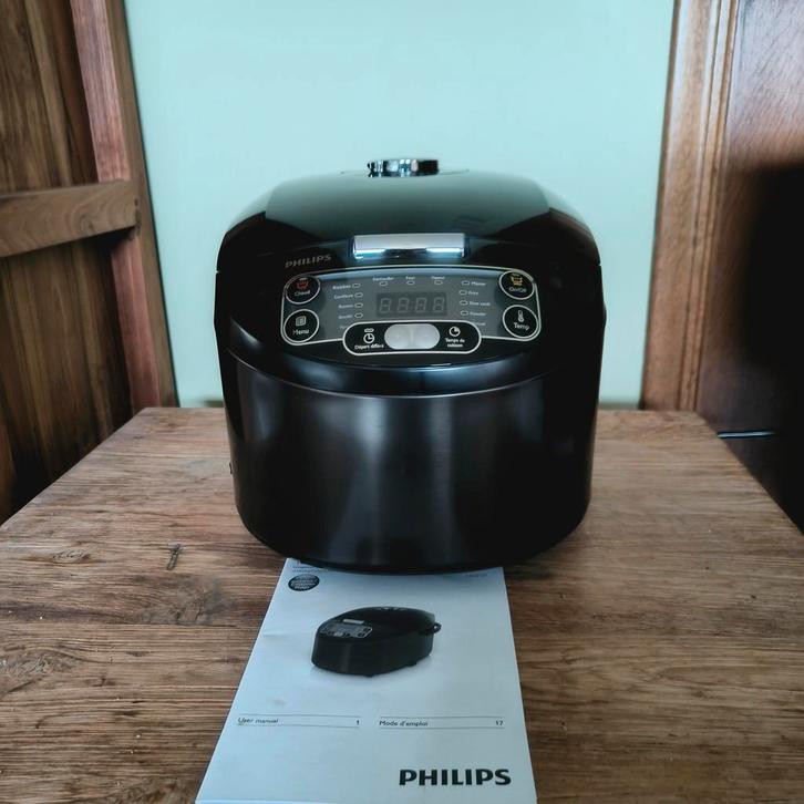 Philips multicooker HD3137/77

De beste keukenhulp!
 *NIEUW*, Witgoed en Apparatuur, Broodbakmachines, Nieuw, Ophalen of Verzenden