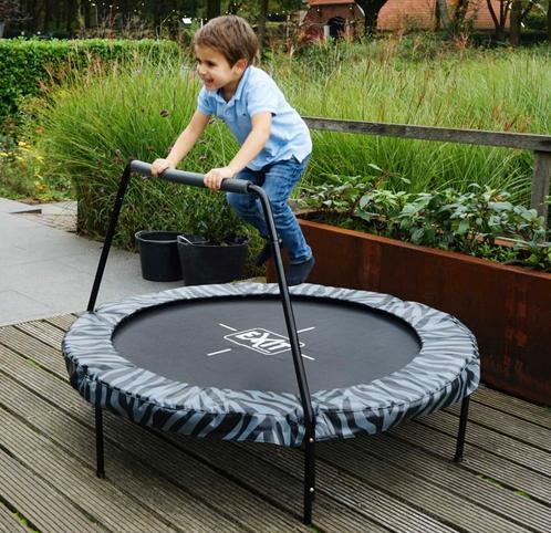 EXIT - Tiggy Junior Trampoline Ø140cm Black + Handle Bar, Kinderen en Baby's, Speelgoed | Buiten | Trampolines, Nieuw, Ophalen