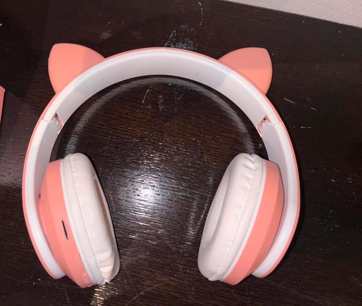 Leuke roze draadloze koptelefoon met kattenoren., Computers en Software, Headsets, Zo goed als nieuw, Ophalen