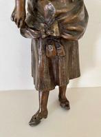 Zamac beeldje van een Française uit begin 1900, Antiek en Kunst, Ophalen of Verzenden
