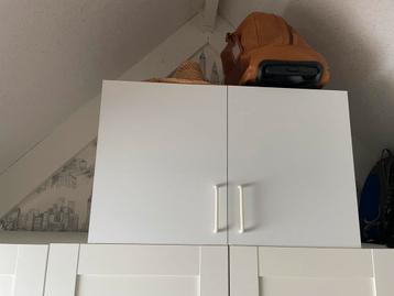 Ikea opzetkast beschikbaar voor biedingen
