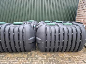 Septic tanks nieuw. 1000 en 3000liter tanks.  beschikbaar voor biedingen