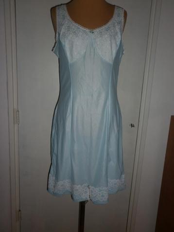 vintage onderjurk maat 44 merk : La Bergere   beschikbaar voor biedingen
