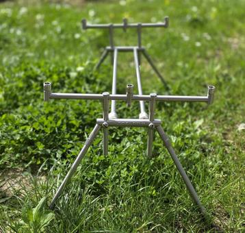 Prologic Stainless Steel 3 Rod Pod beschikbaar voor biedingen