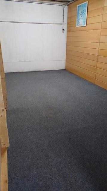 Opslagruimte te huur. beschikbaar voor biedingen
