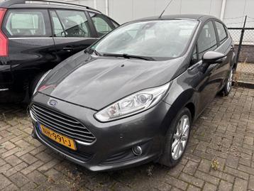 Ford Fiesta 1.0 EcoB. Titanium Automaat 5-Drs MOTORSCHADE beschikbaar voor biedingen
