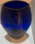 Kobalt blauwe vaas ovaal, Huis en Inrichting, Blauw, Ophalen of Verzenden, Minder dan 50 cm, Glas