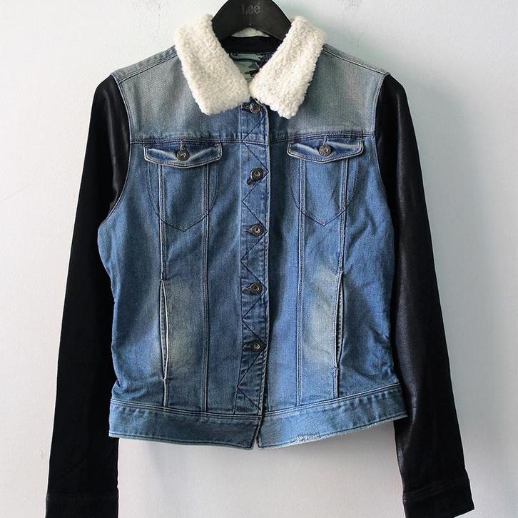 Able Jeans spijkerjas met kraag, Kleding | Dames, Jassen | Winter, Zo goed als nieuw, Maat 34 (XS) of kleiner, Blauw, Ophalen of Verzenden