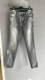 Diesel skinny mid waist jeans mt 26, Kleding | Dames, Ophalen of Verzenden, Zo goed als nieuw, Grijs, W27 (confectie 34) of kleiner