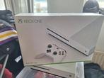 Xbox one S 500gb met doos en inlay, 500 GB, Xbox One, Ophalen of Verzenden, Zo goed als nieuw