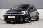 Toyota Yaris 1.6 GR Performance Camera Carbon, 1618 cc, 4 stoelen, Zwart, Bedrijf