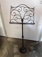 Antiek boekenrek gietijzer, Ophalen