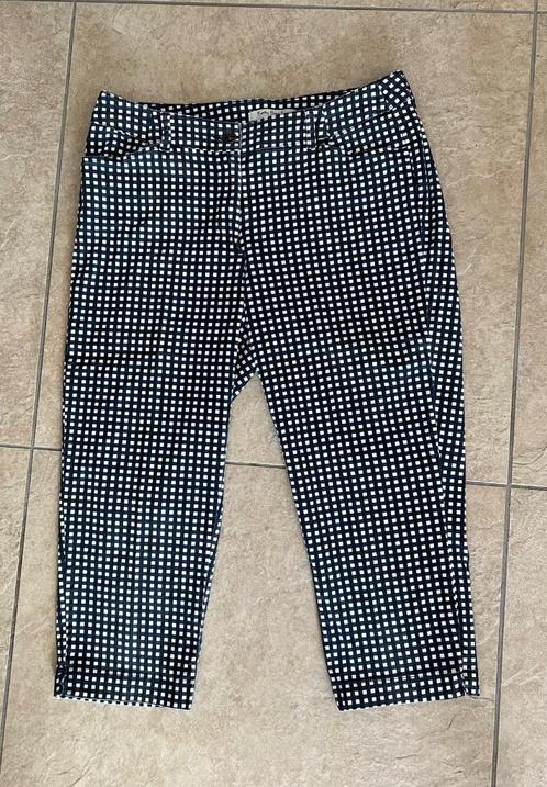 Blauw-wit geblokte capri, 3/4 broek, Betty Barclay, mt. 40, Kleding | Dames, Broeken en Pantalons, Gedragen, Maat 38/40 (M), Blauw