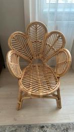 Rotan kinderstoel, Kinderen en Baby's, Kinderkamer | Tafels en Stoelen, Ophalen of Verzenden, Zo goed als nieuw, Tafel(s) en Stoel(en)