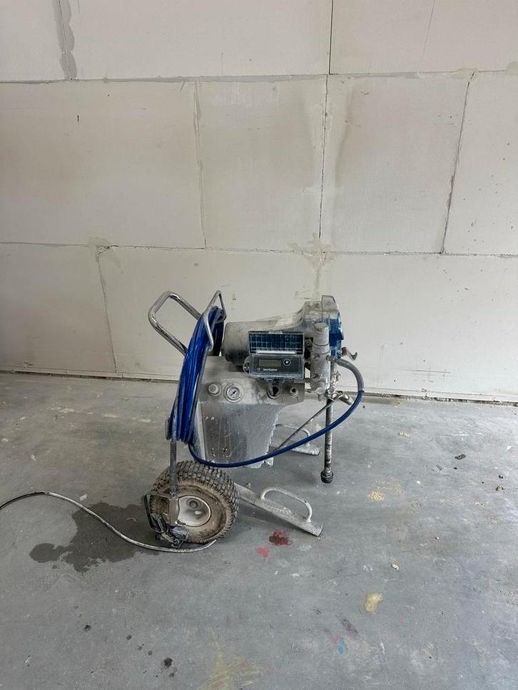 Graco FinishPro 395 Verfpomp met Pistool, Zakelijke goederen, Machines en Bouw | Industrie en Techniek, Ophalen
