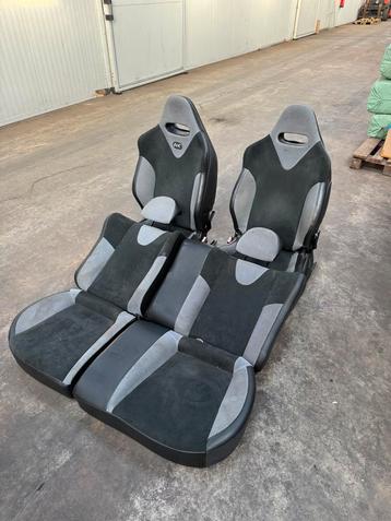 Peugeot 206 RC Achterbank beschikbaar voor biedingen
