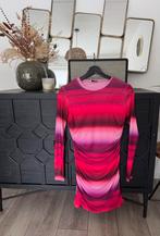 Bodycon dress / jurk loavies. Maat S, Kleding | Dames, Jurken, Ophalen of Verzenden, Zo goed als nieuw, Maat 36 (S), Boven de knie