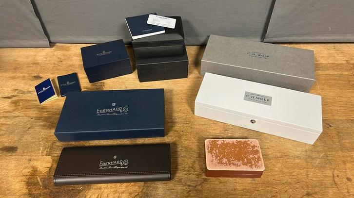 Diverse exclusieve horloge dozen., Sieraden, Tassen en Uiterlijk, Horloges | Dames, Nieuw, Polshorloge, Overige merken, Overige materialen