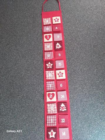 Adventskalender 24 stoffen zakjes 9/9 cm voor een verrassing beschikbaar voor biedingen