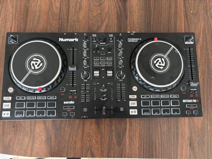 Numark Mix Track Pro FX DJ controller, Muziek en Instrumenten, Dj-sets en Draaitafels, Zo goed als nieuw, Draaitafel, Numark, Ophalen