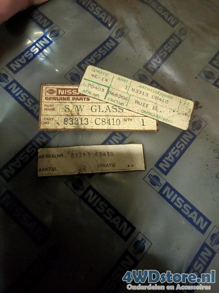 Nissan Patrol 160 260 Ruit Links achter Schuifraam Lange pat, Auto-onderdelen, Ruiten en Toebehoren, Nissan, Nieuw, Ophalen of Verzenden