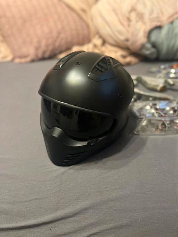 Scooter helm zgan beschikbaar voor biedingen