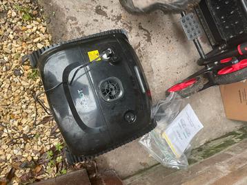 WYBOT c2 Zwembadrobot - Automatische Pool Cleaner beschikbaar voor biedingen