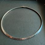 Zilveren 925 choker ketting
Lengte 46 cm
Schakels 7mm bij 7, Ophalen of Verzenden, Zo goed als nieuw, Zilver, Zilver