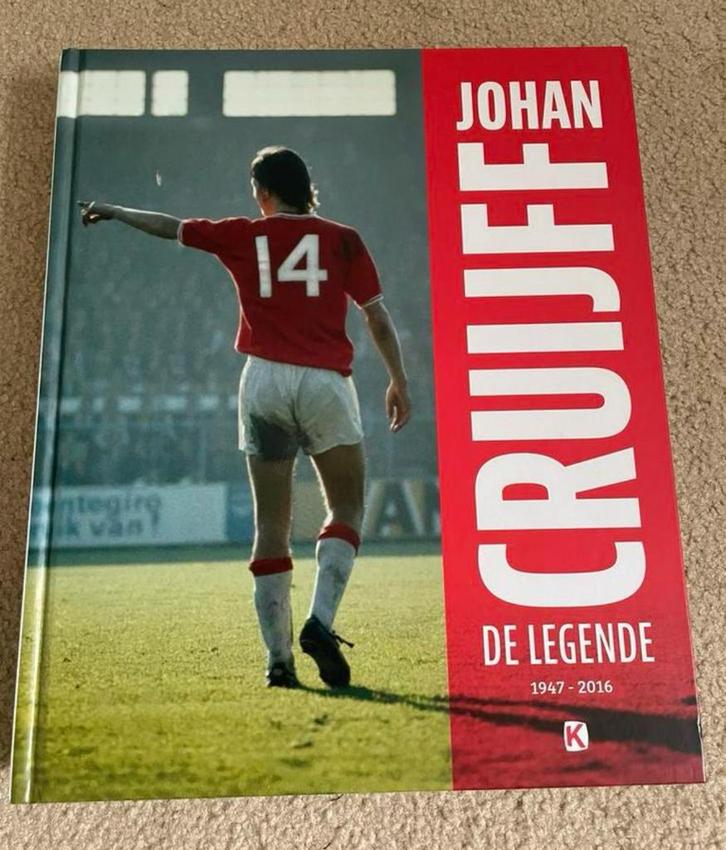 Johsn de cruijff de legende, Boeken, Sportboeken, Zo goed als nieuw, Balsport, Ophalen of Verzenden