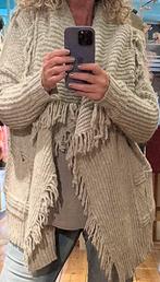 XUNA , super zacht vest, franjes , nieuw , zandkleurig, Beige, Maat 42/44 (L), Nieuw, Ophalen of Verzenden