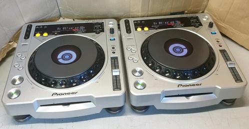 Pioneer cdj-800mk2 digitaal cd deck 2 stuks  cd speler, Muziek en Instrumenten, Dj-sets en Draaitafels, Gebruikt, Pioneer, Ophalen of Verzenden
