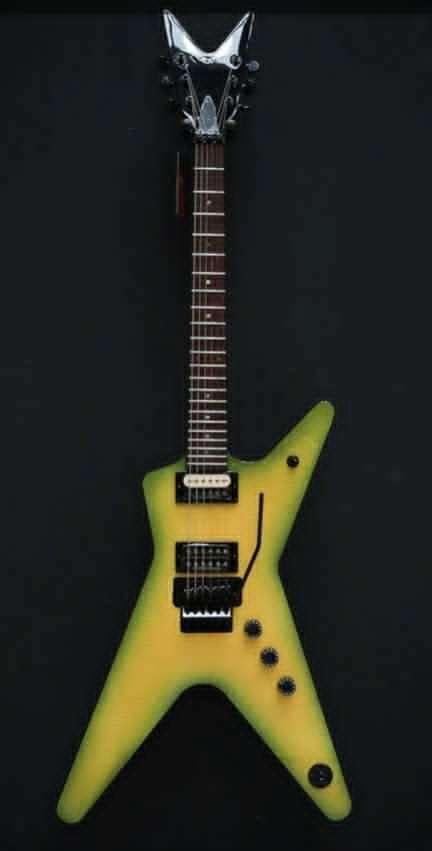 dean ML  IK ZOEK, Muziek en Instrumenten, Snaarinstrumenten | Gitaren | Elektrisch, Zo goed als nieuw, Solid body, Overige merken