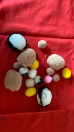 Pompoms, in verschillende kleuren en maten, Kinderen en Baby's, Speelgoed | Educatief en Creatief, Ophalen of Verzenden, Zo goed als nieuw