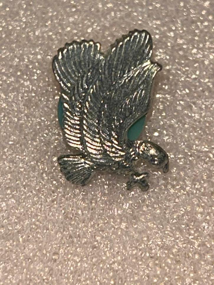 Pin adelaar, Verzamelen, Speldjes, Pins en Buttons, Zo goed als nieuw, Speldje of Pin, Dier of Natuur, Ophalen of Verzenden